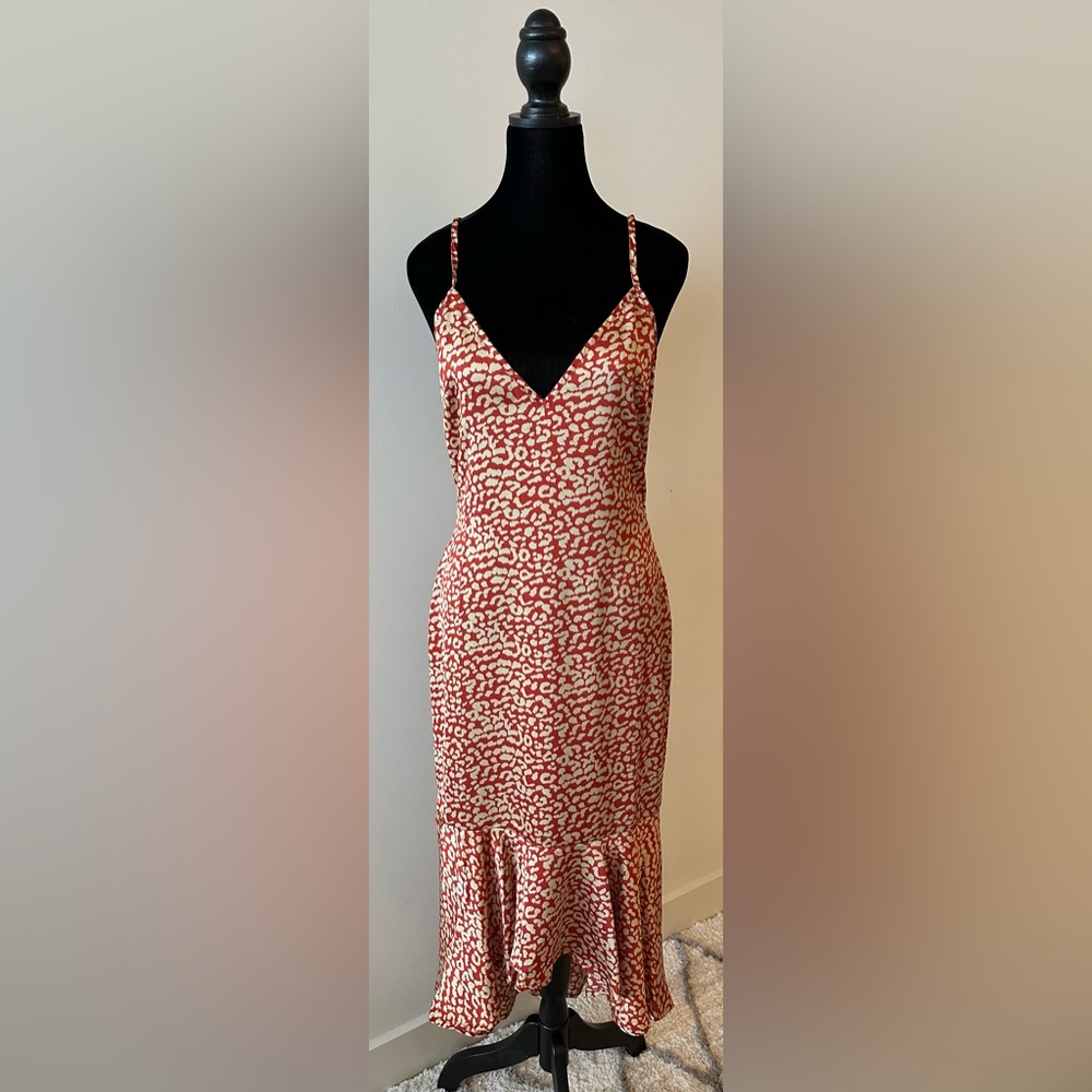 Pretty Little Thing Dress NWOT